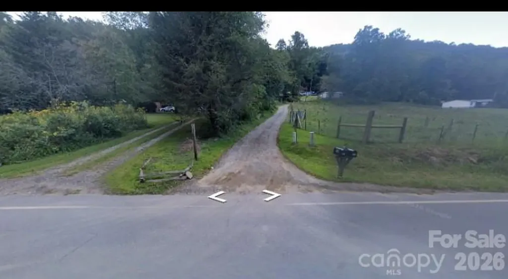 99999 Paint Fork Road Barnardsville NC 28709