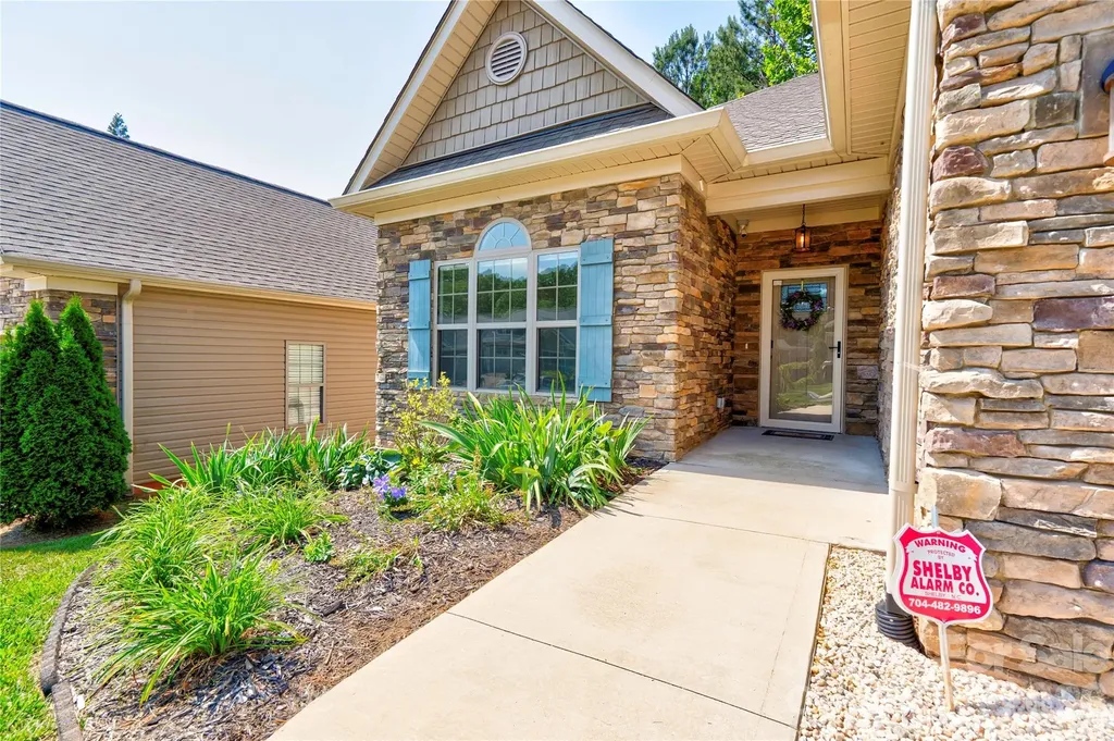 194 T R Harris Drive Shelby NC 28150