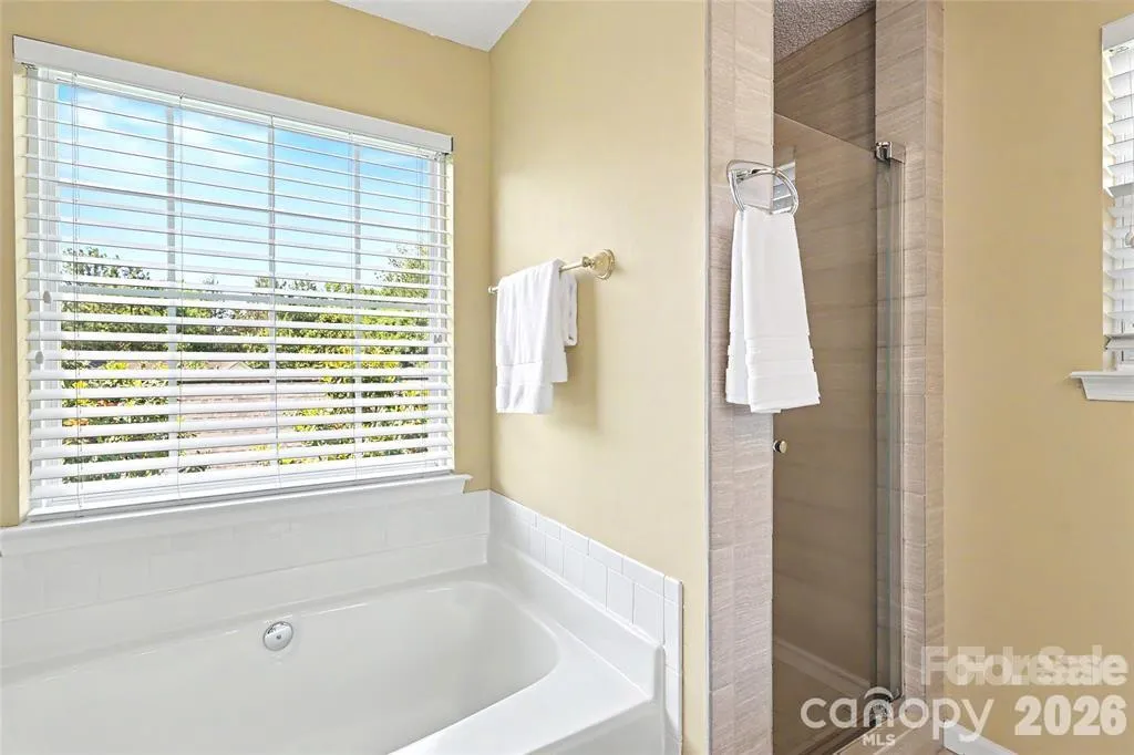 14802 Bergerac Court Charlotte NC 28277