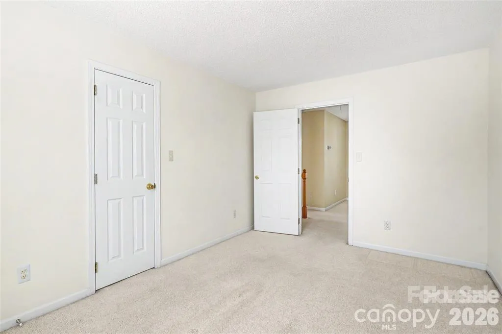 14802 Bergerac Court Charlotte NC 28277
