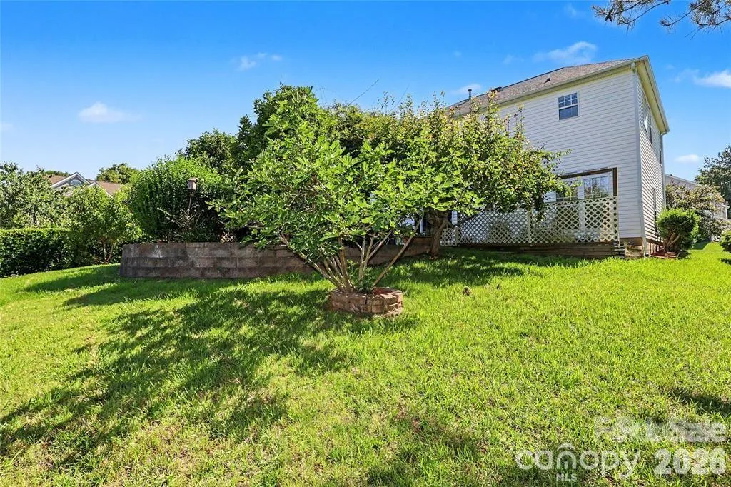 14802 Bergerac Court Charlotte NC 28277