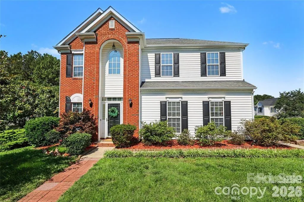 14802 Bergerac Court Charlotte NC 28277