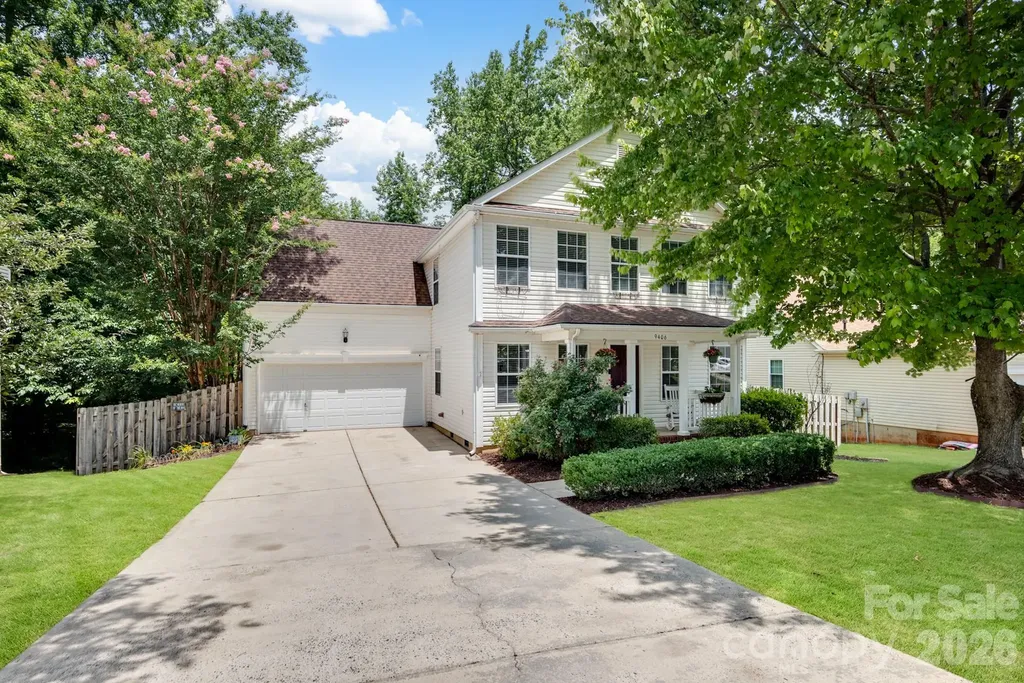 Charlotte NC, 9406 Golden Pond Drive