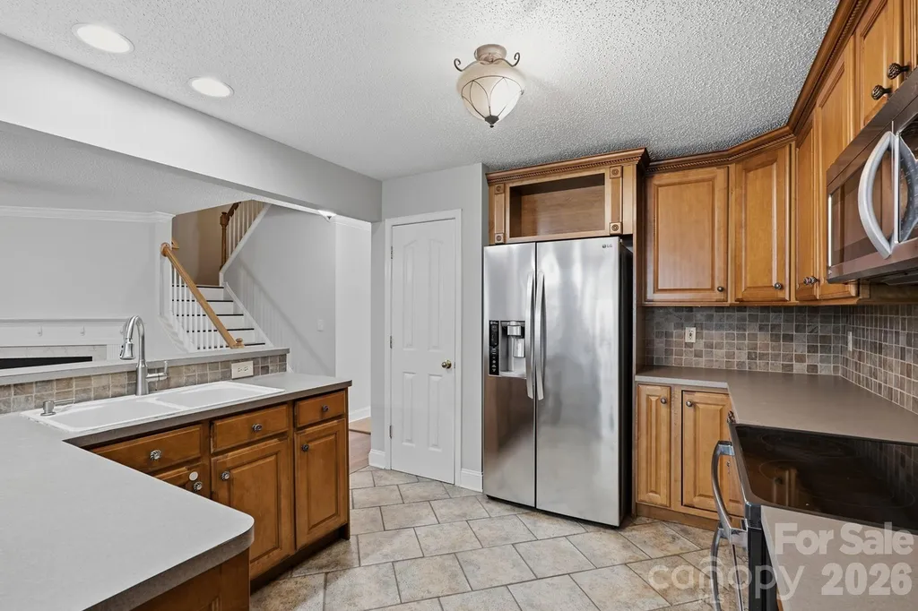 9406 Golden Pond Drive Charlotte NC 28269