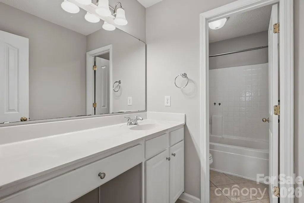 9406 Golden Pond Drive Charlotte NC 28269