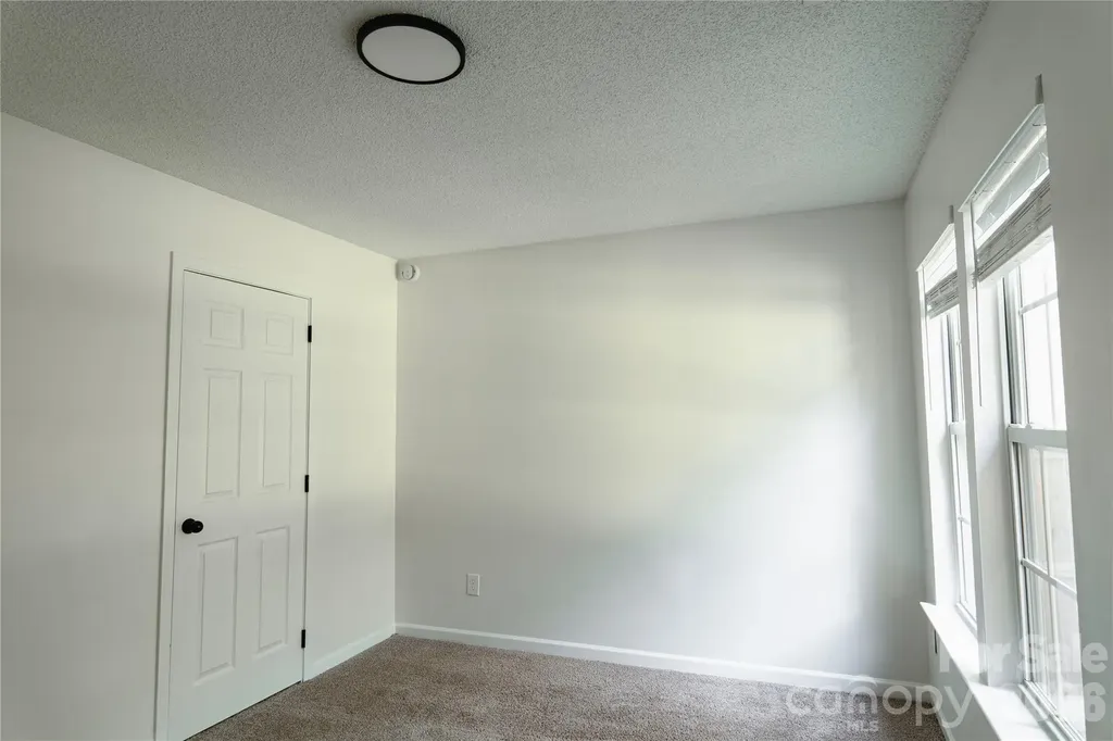 5423 Timbertop Lane Charlotte NC 28215