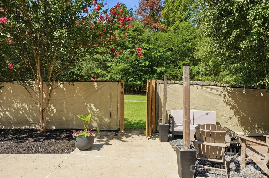 12312 Greenway View Court Charlotte NC 28278