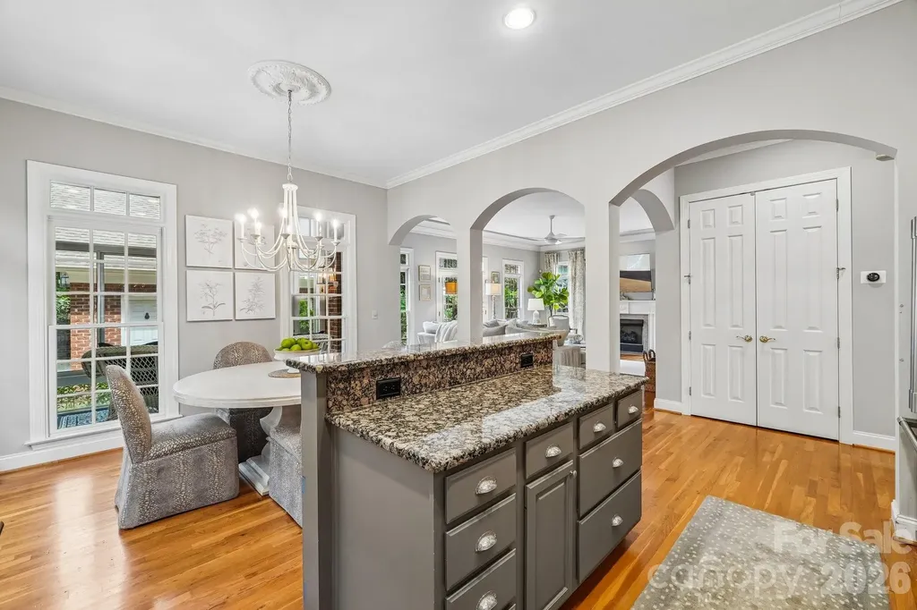 5401 Haynes Hall Place Charlotte NC 28270