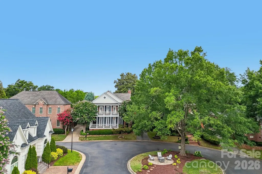 5401 Haynes Hall Place Charlotte NC 28270