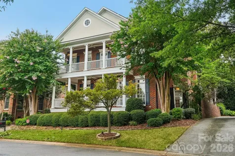 5401 Haynes Hall Place Charlotte NC 28270