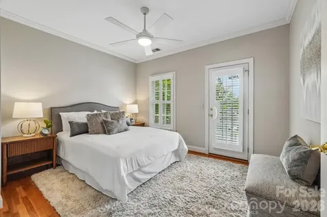 5401 Haynes Hall Place Charlotte NC 28270