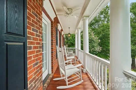 5401 Haynes Hall Place Charlotte NC 28270