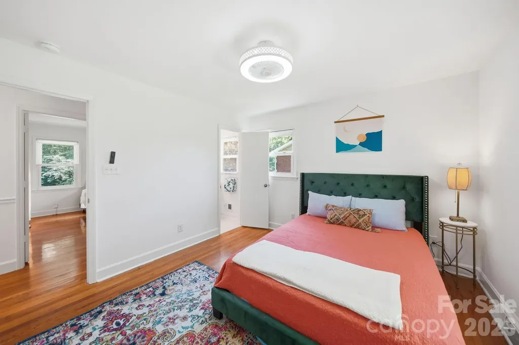 7107 Sherbourne Drive Charlotte NC 28210
