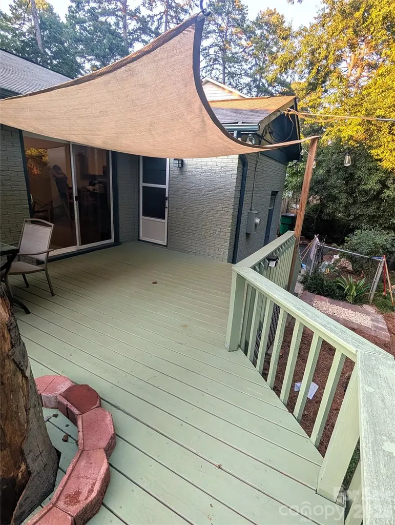 7107 Sherbourne Drive Charlotte NC 28210