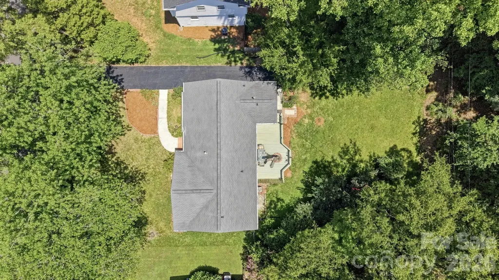 7107 Sherbourne Drive Charlotte NC 28210