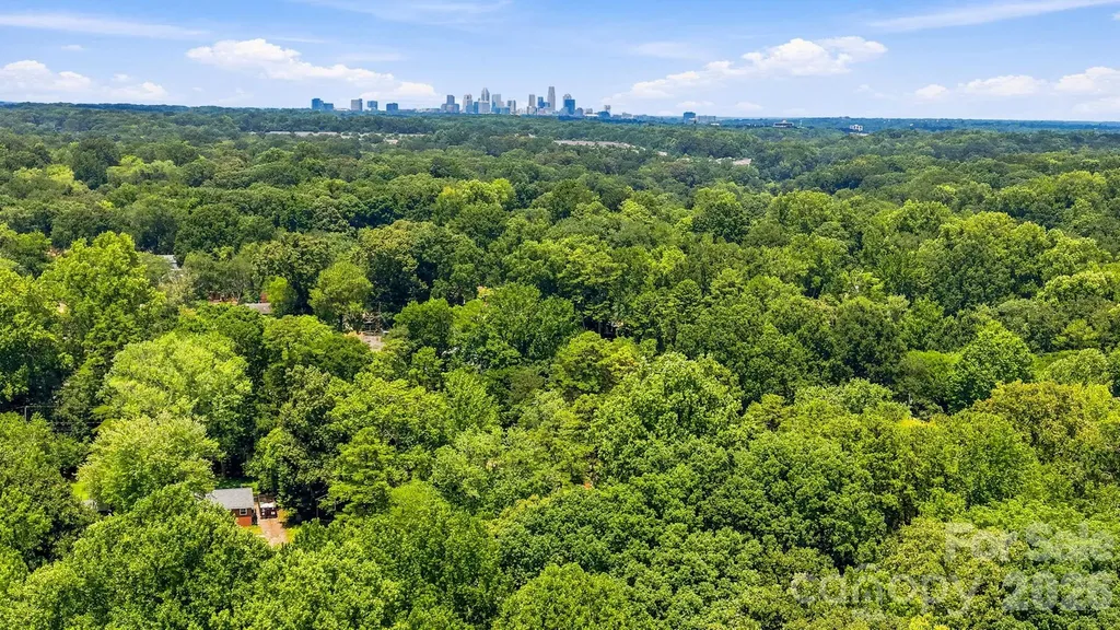 7107 Sherbourne Drive Charlotte NC 28210