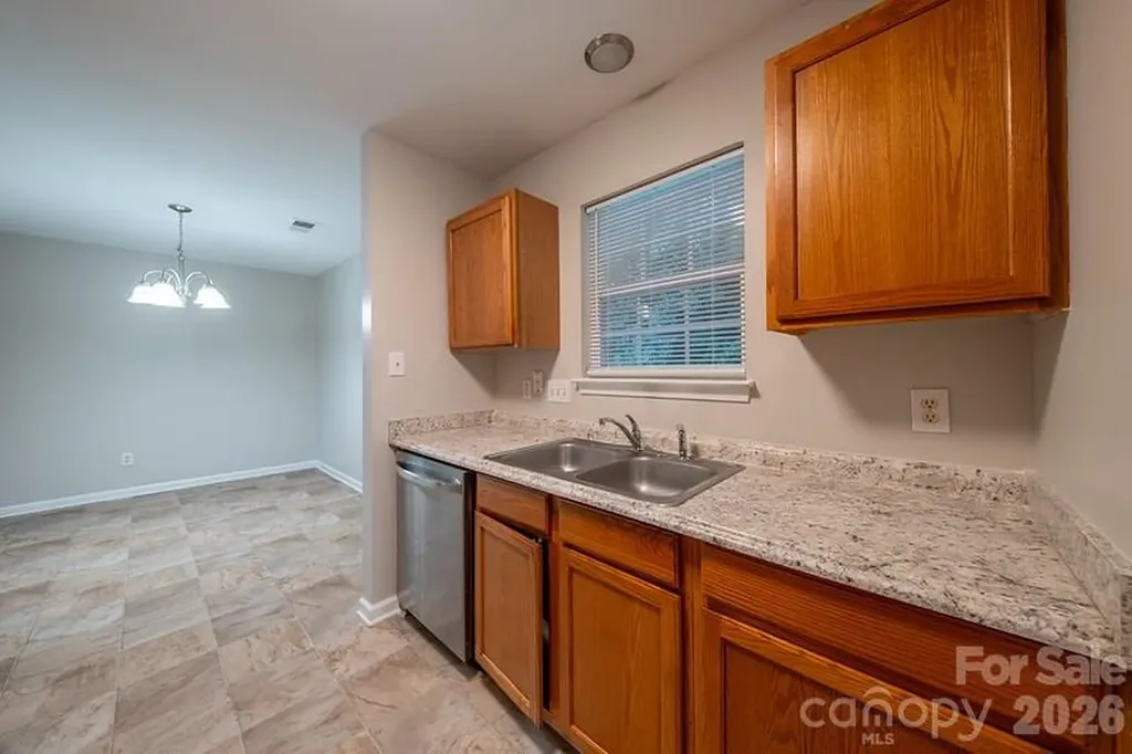 2502 Hemby Woods Drive Charlotte NC 28262