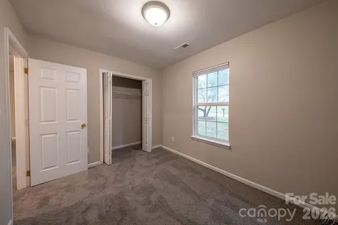 2502 Hemby Woods Drive Charlotte NC 28262