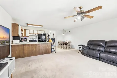 1890 Auburn Lane Myrtle Beach SC 29575