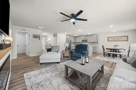 1183 Blackburn Circle Edgemoor SC 29712
