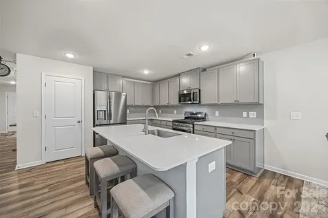 1183 Blackburn Circle Edgemoor SC 29712