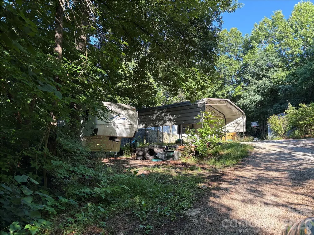 133 Oakwell Drive Marion NC 28752