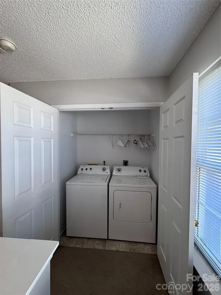 6528 Forest Cross Drive Charlotte NC 28216