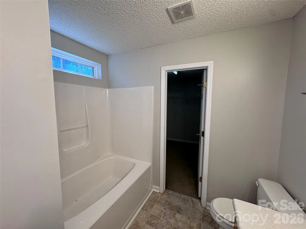 6528 Forest Cross Drive Charlotte NC 28216