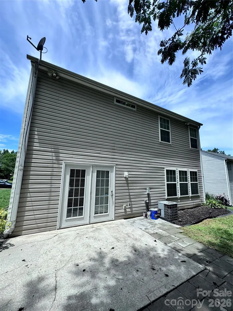 6528 Forest Cross Drive Charlotte NC 28216