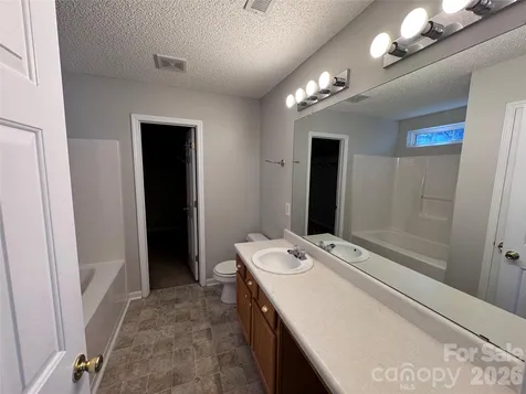 6528 Forest Cross Drive Charlotte NC 28216