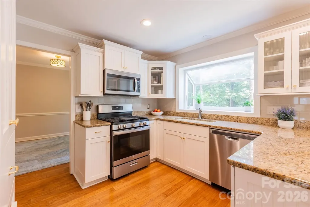 9613 Fairmead Drive Charlotte NC 28269