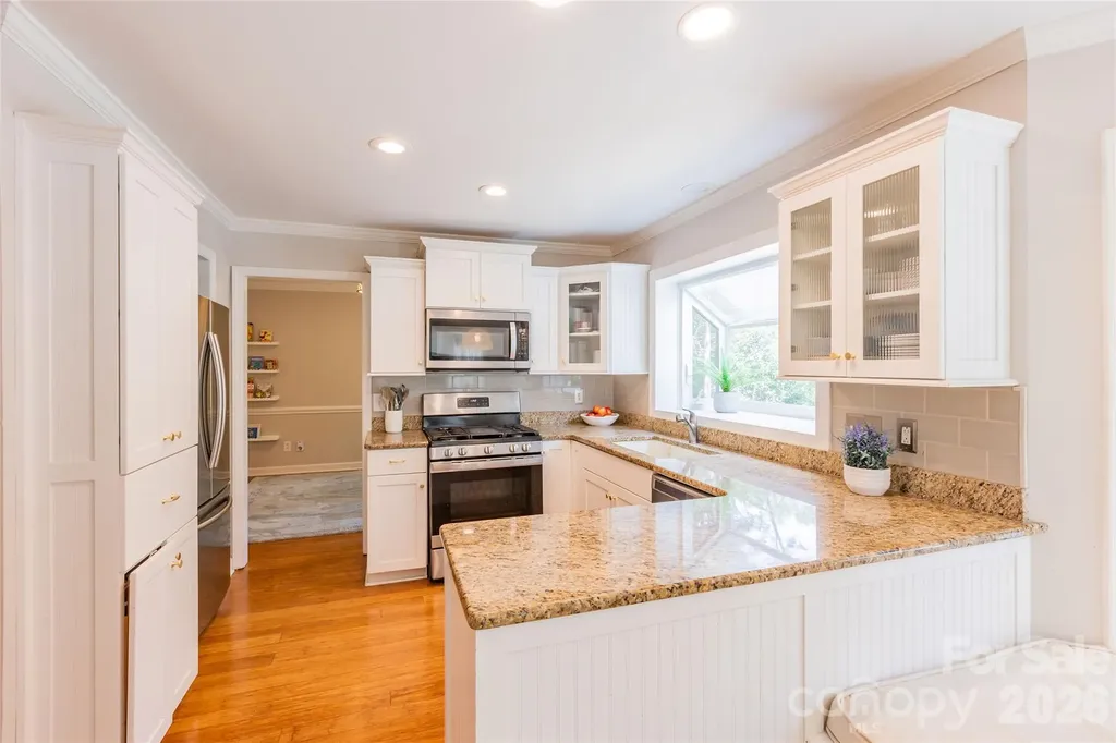 9613 Fairmead Drive Charlotte NC 28269