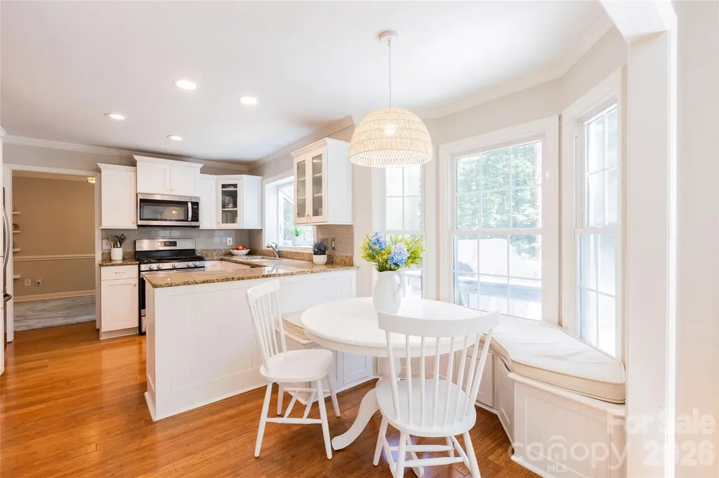 9613 Fairmead Drive Charlotte NC 28269