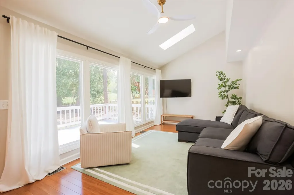9613 Fairmead Drive Charlotte NC 28269