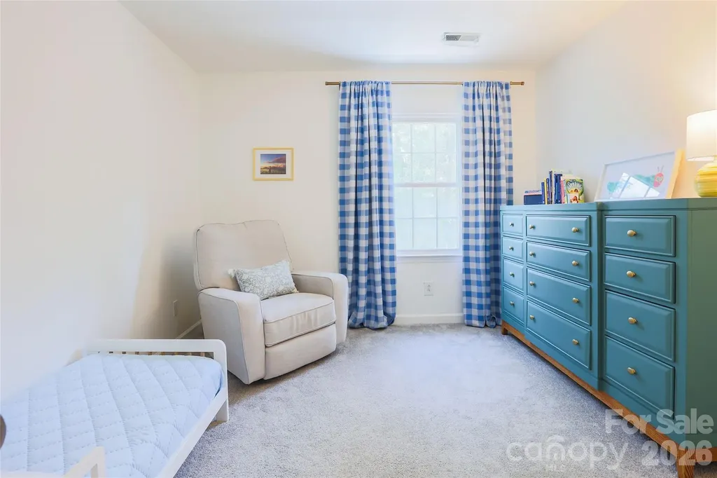 9613 Fairmead Drive Charlotte NC 28269