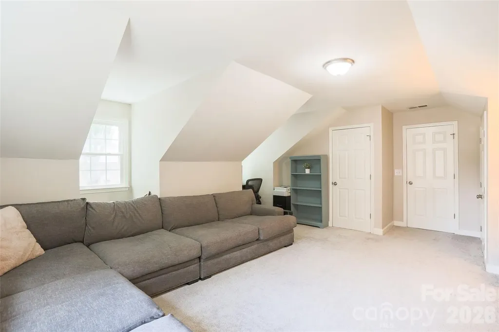 9613 Fairmead Drive Charlotte NC 28269
