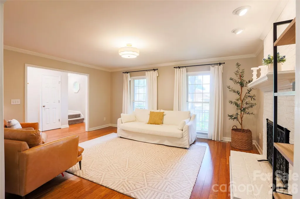 9613 Fairmead Drive Charlotte NC 28269