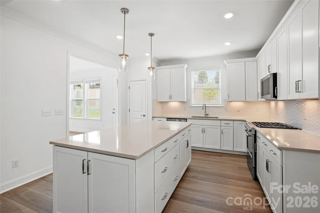 2637 Headwind Court Belmont NC 28012