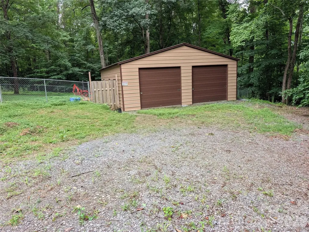 221 Shadowbrook Road Mount Holly NC 28120