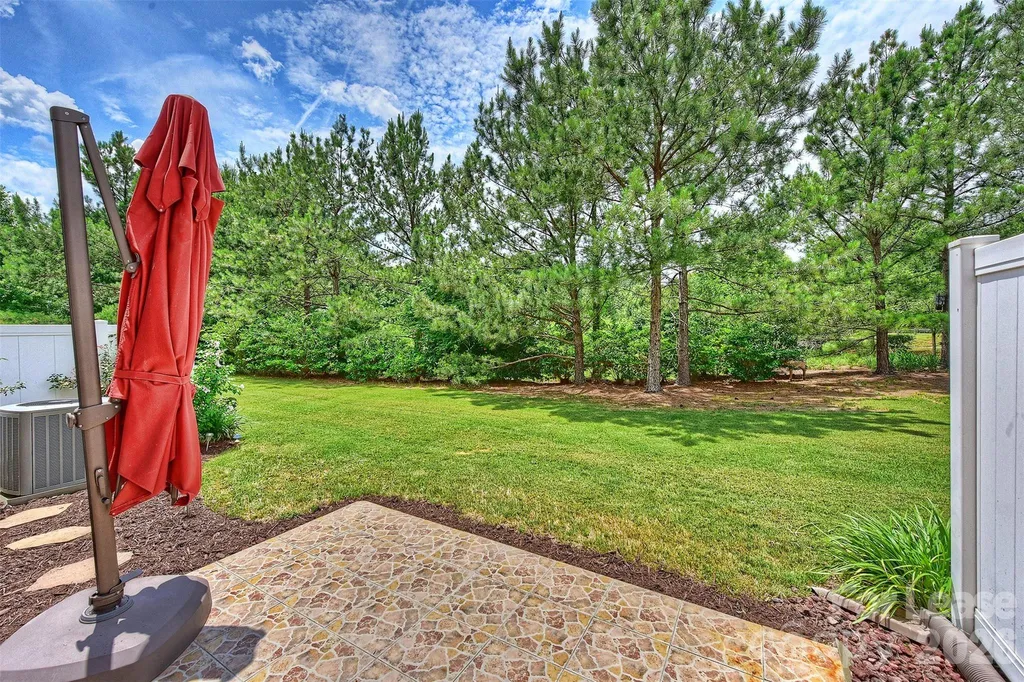 9824 Carson Whitley Avenue Charlotte NC 28277