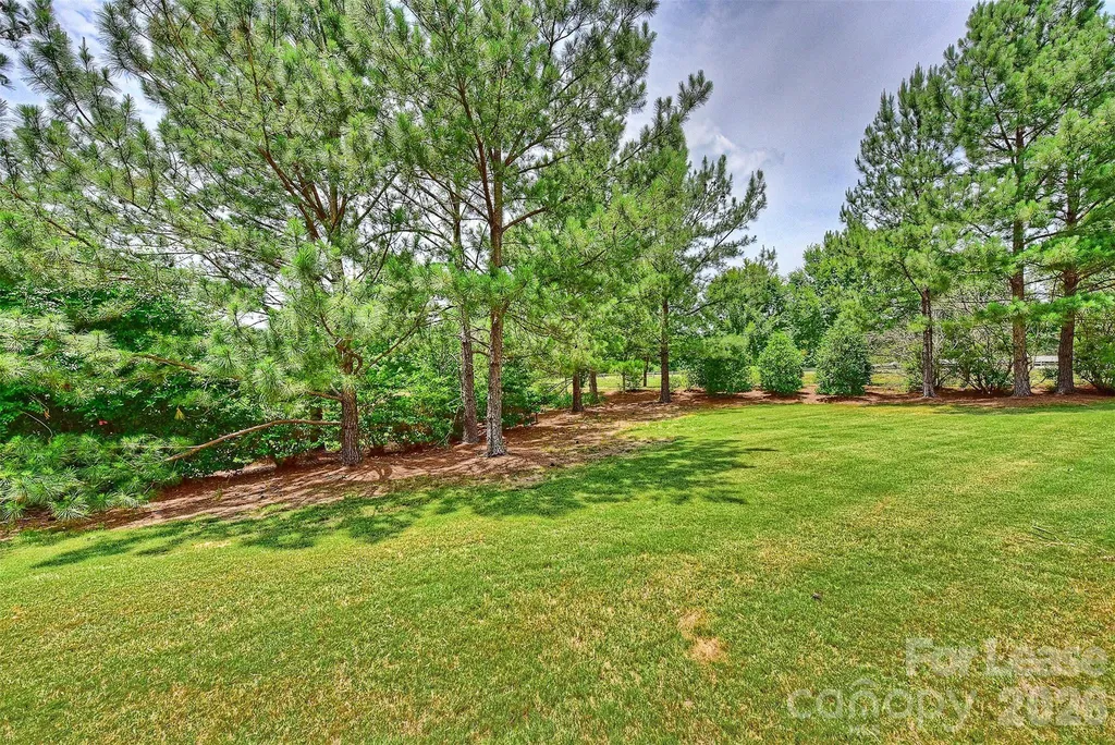 9824 Carson Whitley Avenue Charlotte NC 28277