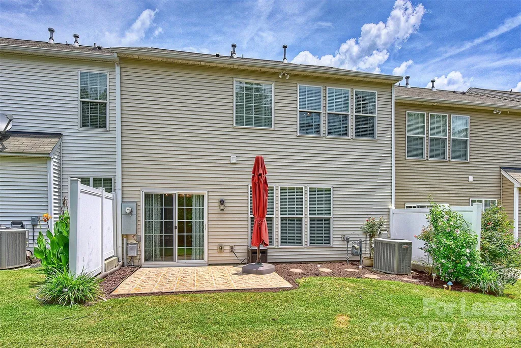 9824 Carson Whitley Avenue Charlotte NC 28277