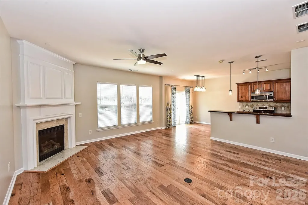9824 Carson Whitley Avenue Charlotte NC 28277