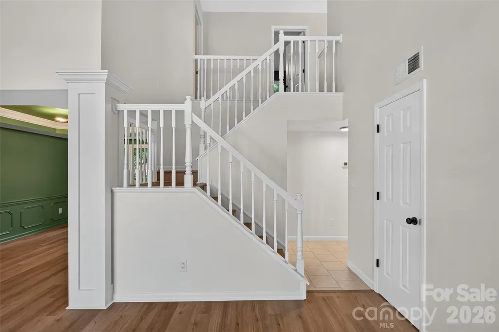 6815 Oldecastle Court Charlotte NC 28277