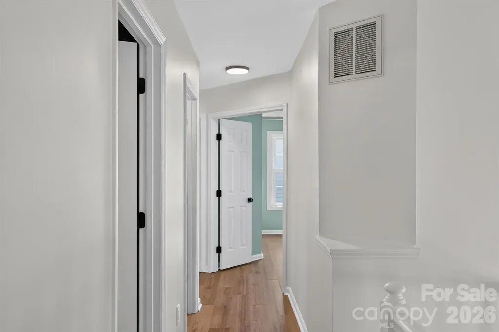 6815 Oldecastle Court Charlotte NC 28277