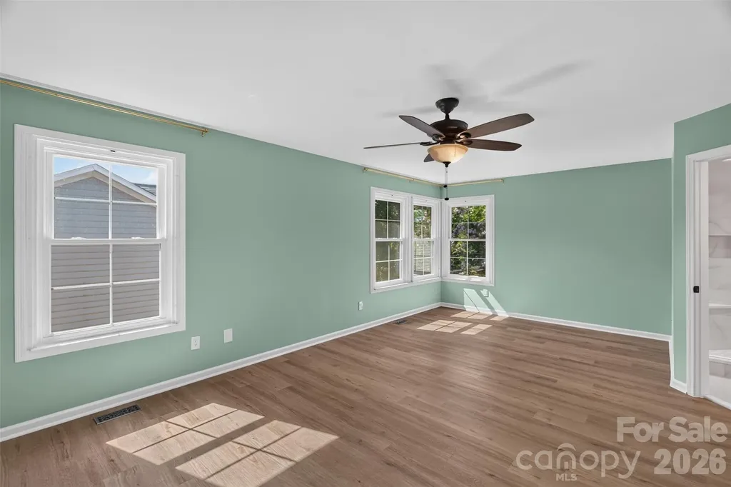6815 Oldecastle Court Charlotte NC 28277