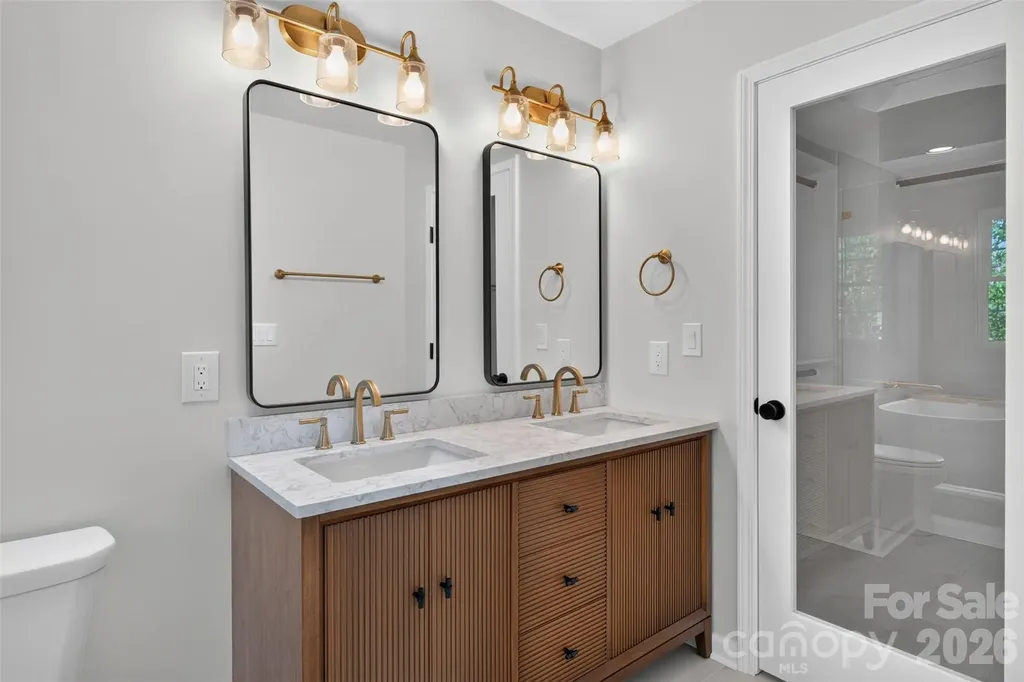 6815 Oldecastle Court Charlotte NC 28277