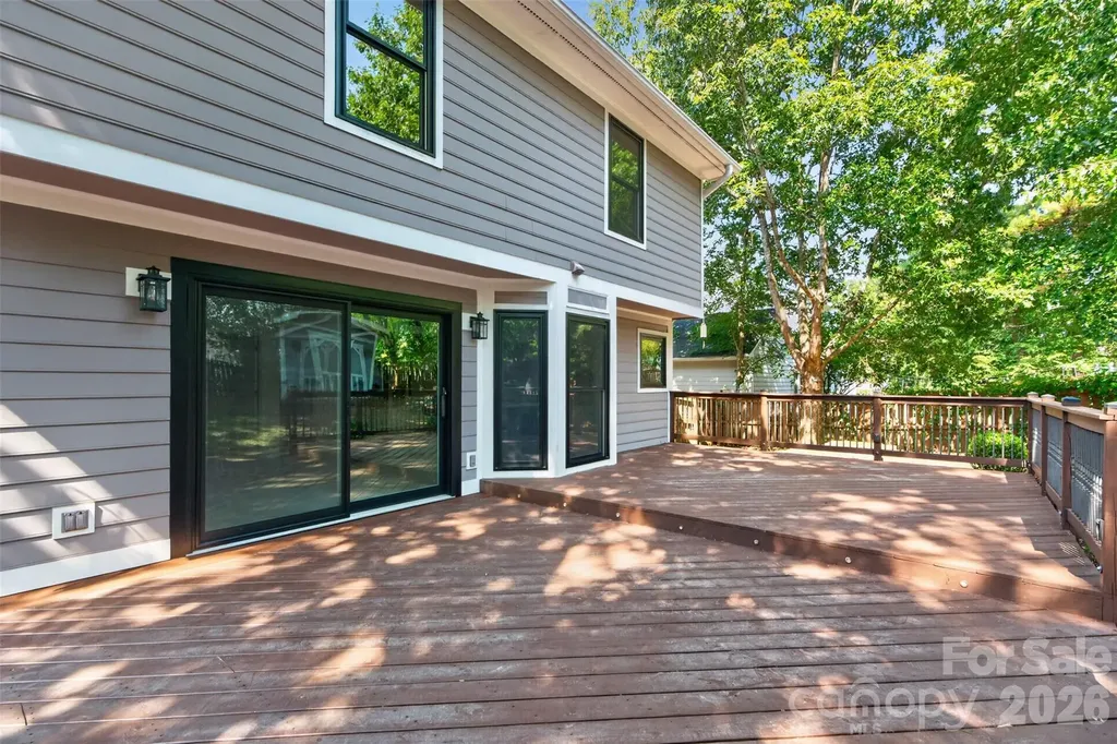 6815 Oldecastle Court Charlotte NC 28277