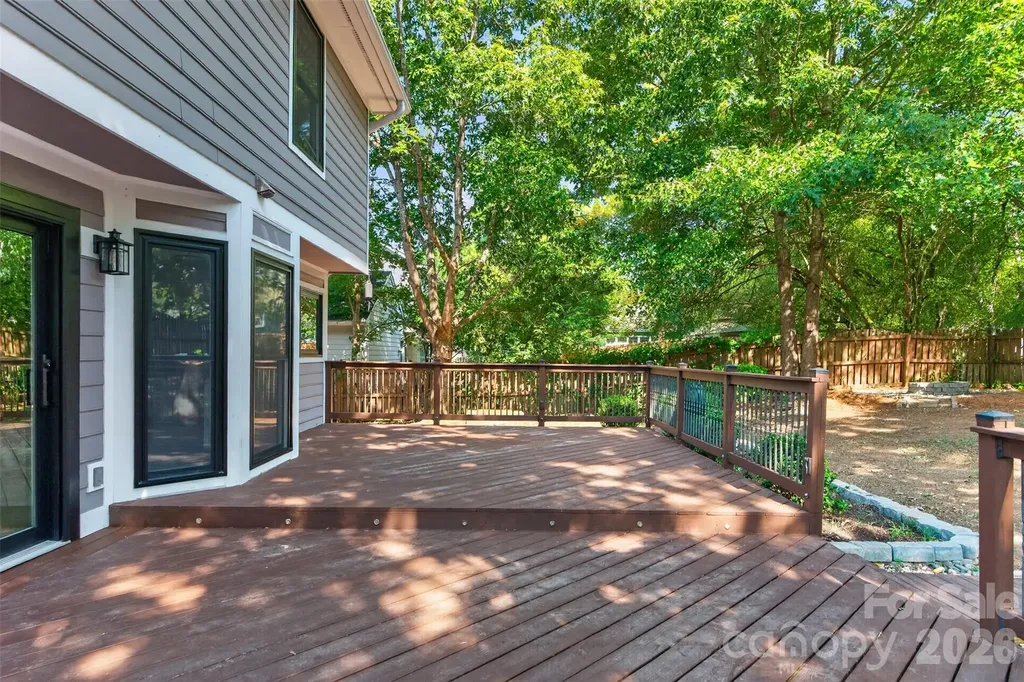 6815 Oldecastle Court Charlotte NC 28277