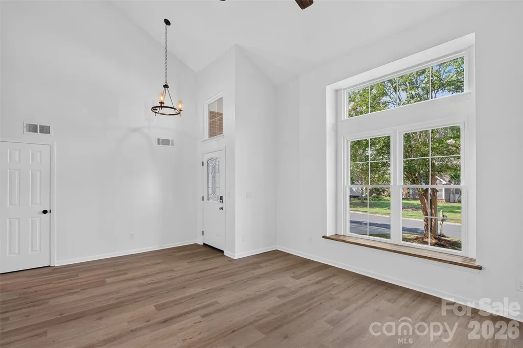 6815 Oldecastle Court Charlotte NC 28277